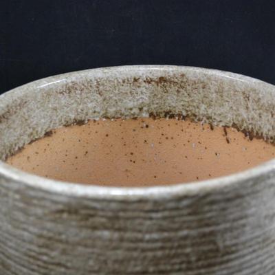 Cainly Ceramics Neutral Ribbed Planter Pot 9.5"