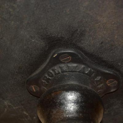 Vintage/Antique Cast Iron Claw Footed Adjustable Piano Stool Grollman MFG Chicago, IL 19.5"