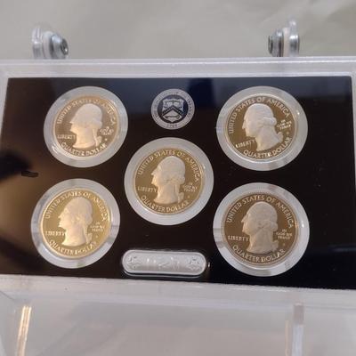 2011 United States Mint Silver Proof Set includes Presidential $1 Coin (#18)