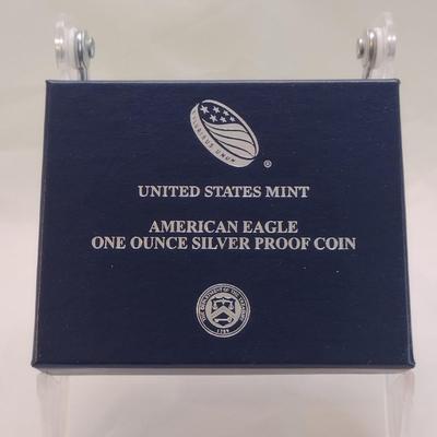 2014 United States Mint American Eagle One Ounce Silver Proof Coin (#34)