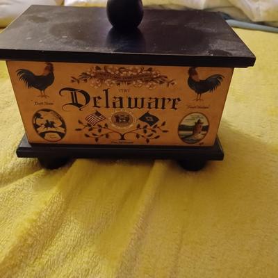 Delaware wooden box