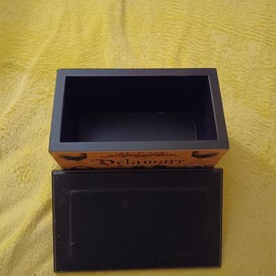 Delaware wooden box
