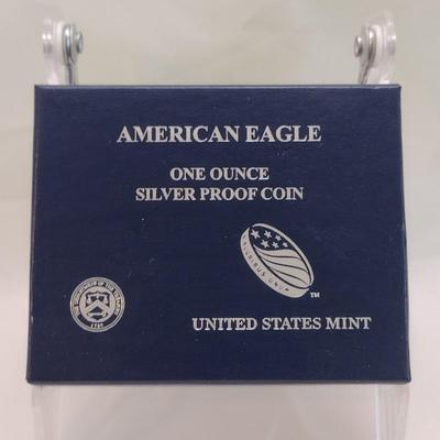 2012 United States Mint American Eagle One Ounce Silver Proof Coin (#40