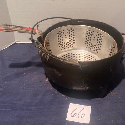 Pot with Strainer