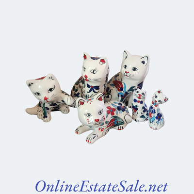 CAT FIGURINES