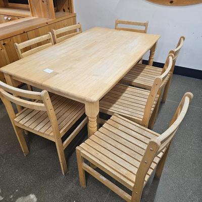 5' wood table + chairs