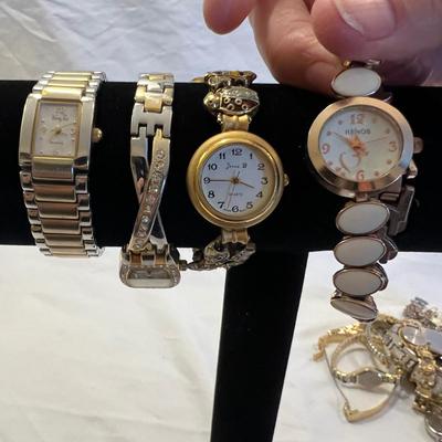 Fashion Watches With Metal Bands (B3-RG)