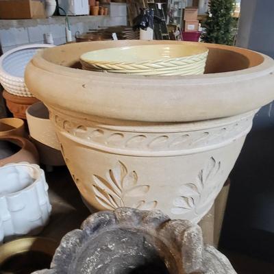 Large Assortment of Planters (BS1-DW)