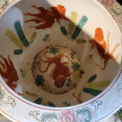 Large Assortment of Planters (BS1-DW)