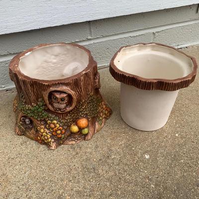 Vintage Flower Pot with Cast-iron Style Pagoda (Y-KW)