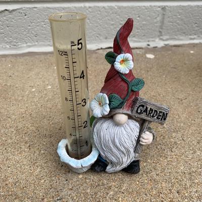 Vintage Flower Pot with Cast-iron Style Pagoda (Y-KW)