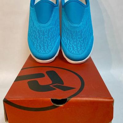 propet travel active slip on