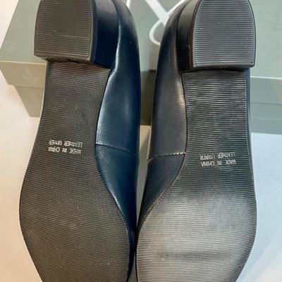 Women's Mark Lemp shoes New in box size 8.5 D