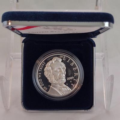 2009 U.S. Mint Abraham Lincoln Commemorative Silver Dollar Proof Coin (#59)