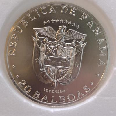 1972 Panama 20 Balboas 2000 Grain Sterling Silver .925 Coin Franklin Mint (#66)
