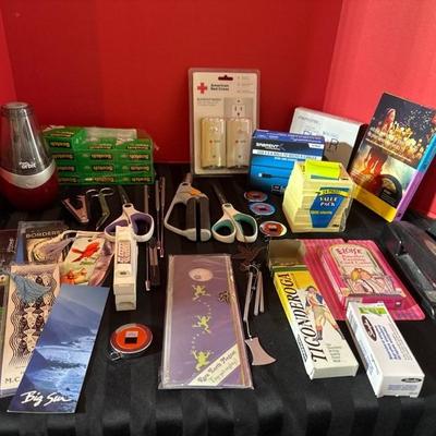 Lot 646 office supplies