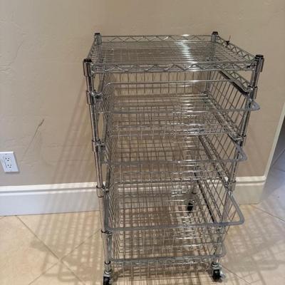 Lot 648 Rolling wire cart