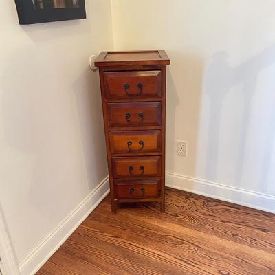 Petite Chest of Drawers (LR-SS)
