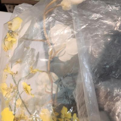 lot of 2 Faux Floral Flower orchids Arrangements