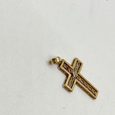 Lot 327J: 14K Gold Cross Pendant