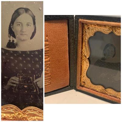 Antique Dageurratype Photo Woman Holding Object In Lap Doylestown PA