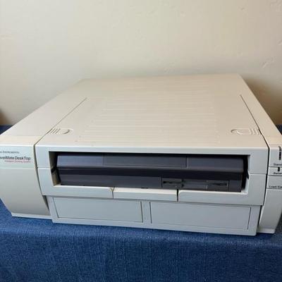 Lot 619 vintage, Texas instruments, travel, mate, 4000 E laptop and docking station