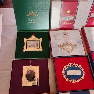 lot of 13 White House Christmas Ornaments