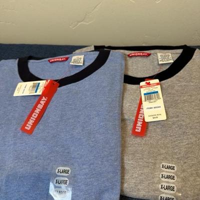 Lot 626 Four menâ€™s extra large union Bay T-shirts new with tags