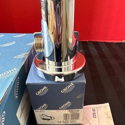 Lot 668 Grohe shower head