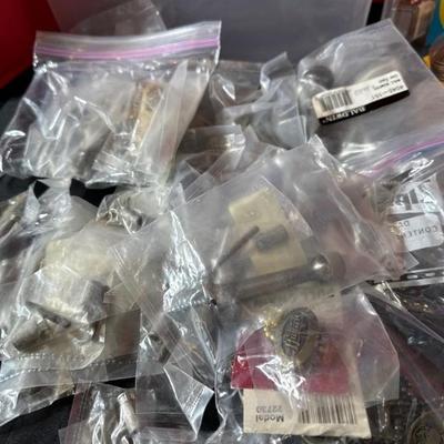 Lot 671 Hardware
