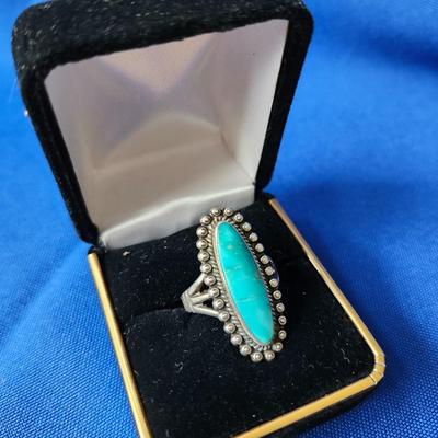 Oval Turquoise Ring