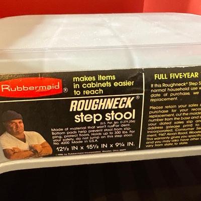 Lot 675 step stools