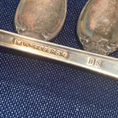5 William Rogers 5.5â€ Seafood Forks