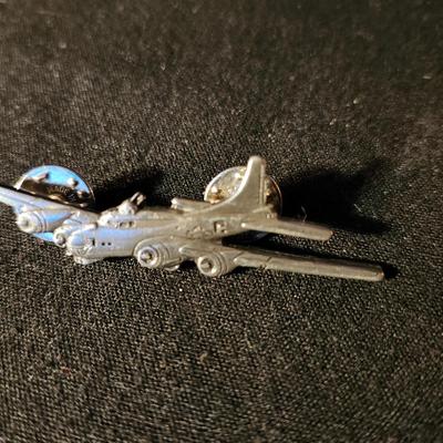 B-17 Bomber Pin