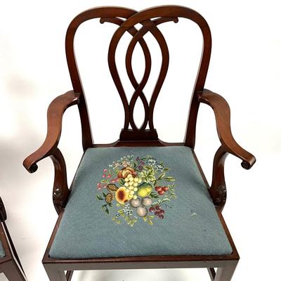 1912 Antique Kittinger Colonial Williamsburg Needlepoint Chairs Pair