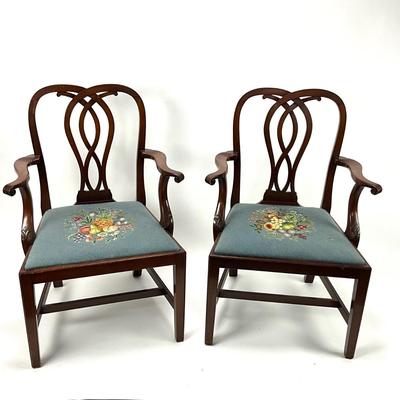 1912 Antique Kittinger Colonial Williamsburg Needlepoint Chairs Pair