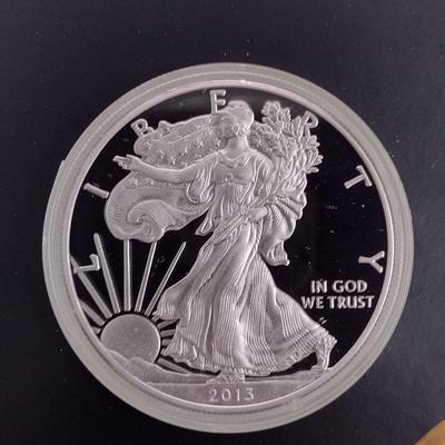 2013 U.S. Mint Silver Eagle Proof Coin in Gift Packet (#71)