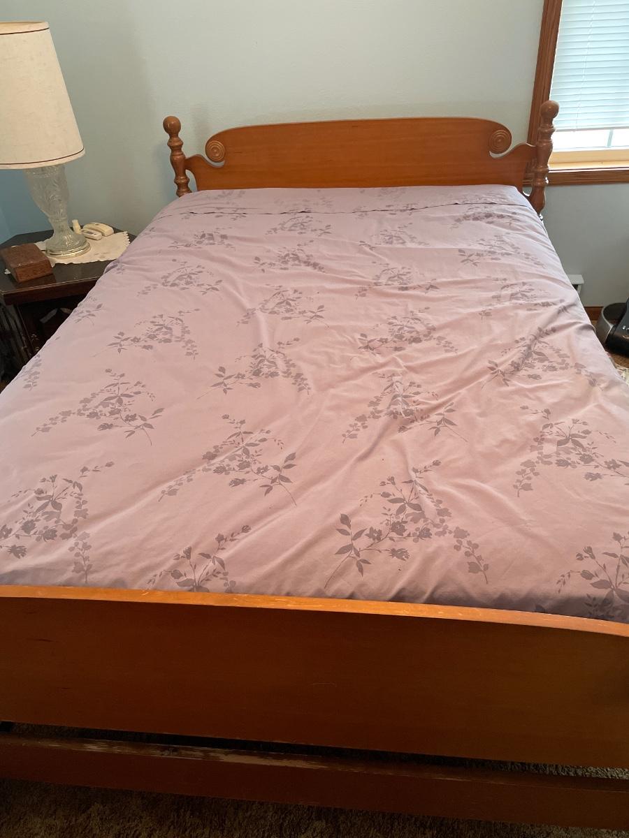Full mattress, box spring and frame