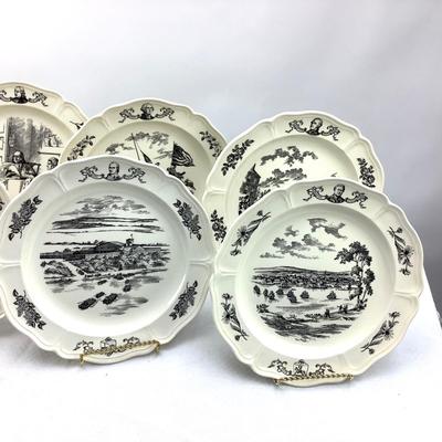 1941 Wedgewood 200th Anniversary State Plates x 8