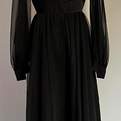 Lot 4 Vintage & Contemporary Evening Wear