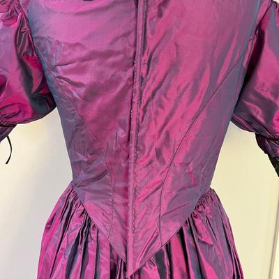 Lot 4 Vintage & Contemporary Evening Wear