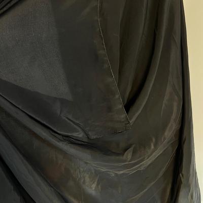 Lot 4 Vintage & Contemporary Evening Wear