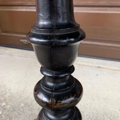 Hand-Painted Pedestal Table (G-HS)