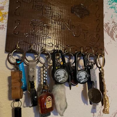 Key chains, small clock and native decor