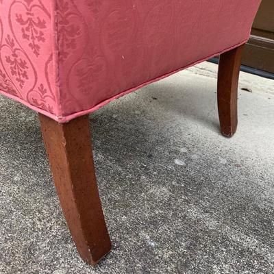 Queen Anne Style Wingback Armchair with Down Cushion (G-HS)