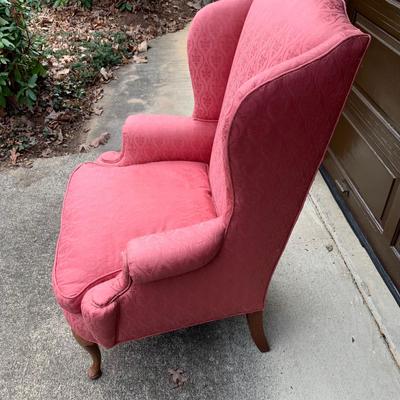 Queen Anne Style Wingback Armchair with Down Cushion (G-HS)