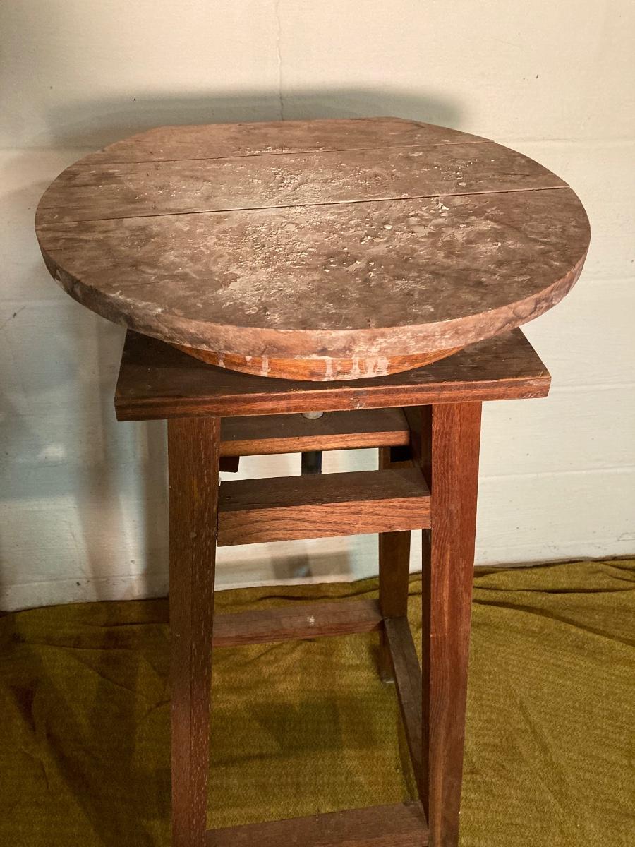 LOT 204DB: Wooden Pottery Turntable Work Stand with Clay Sculpture
