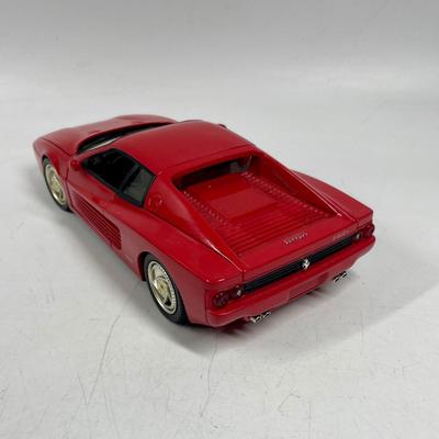 Ferrari Testarosa F512M 1/18 Scale Model Car