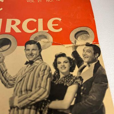 Vintage The Family Circle 1942