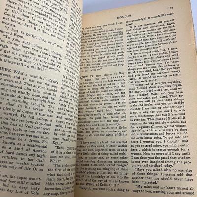 Vintage Amazing Stories Comics - Swamp Girl of Venus 1950
